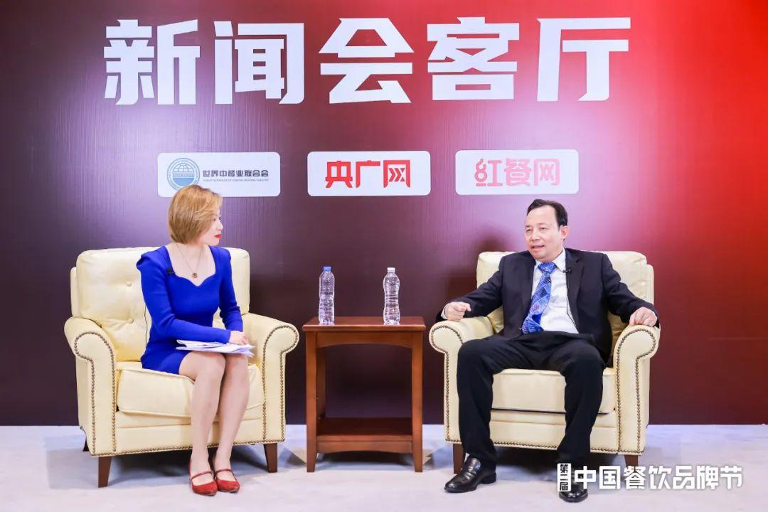 չ����ʱ��������ҵ��չ·�� ��������ڶ����й�����Ʒ�ƽ�